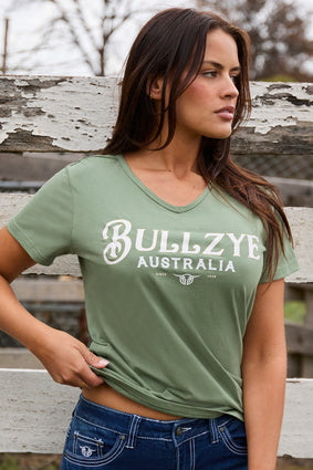 Bullzye Womens Eleanor Short Sleeve Tee - Moss [Siz:8]