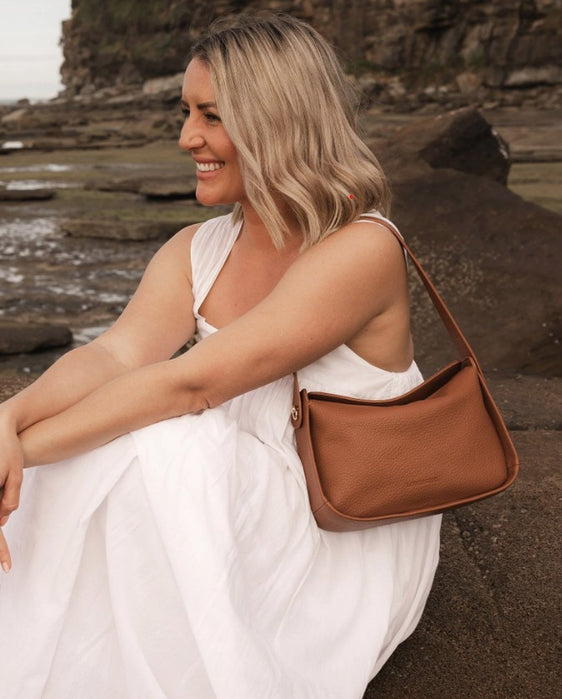 Louenhide Maddie Shoulder Bag - Tan